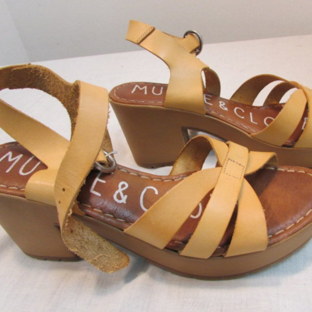 Musse & Cloud "Tonic" Leather Platform Sandal